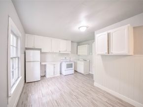 5101 Crane Street, Houston TX 77026