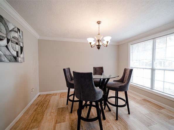 4319 Woodvalley Drive, Houston TX 77096