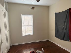 185 Woodvale Street, Houston TX 77012