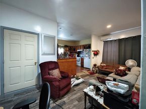 7931 Scanlock Street, Houston TX 77012