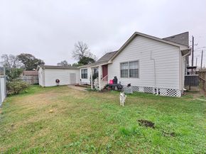 7931 Scanlock Street, Houston TX 77012