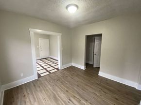 8213 E Erath Street, Houston TX 77012