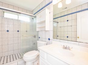 12335 Shadowvista Drive, Houston TX 77082