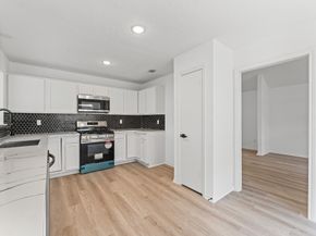 17527 Hamilwood Drive, Houston TX 77095