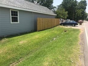 1202 Manor St, Houston TX 77015