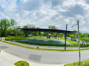 3229 Tuam Street, Houston TX 77004