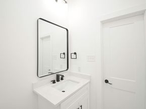 9312 Waller Street, Houston TX 77012