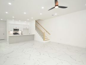 9312 Waller Street, Houston TX 77012