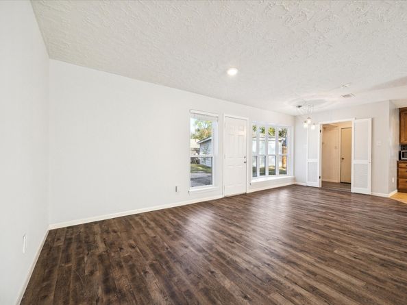 11302 Brook Meadows Lane, Meadows Place TX 77477