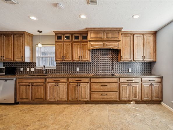 11302 Brook Meadows Lane, Meadows Place TX 77477