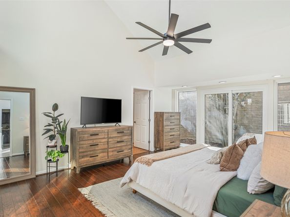 10218 Burgoyne Road, Houston TX 77042