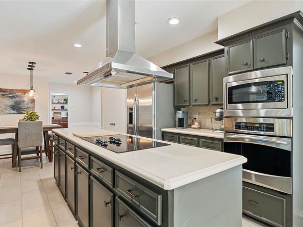 10218 Burgoyne Road, Houston TX 77042