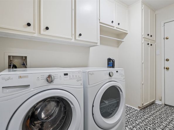 10218 Burgoyne Road, Houston TX 77042