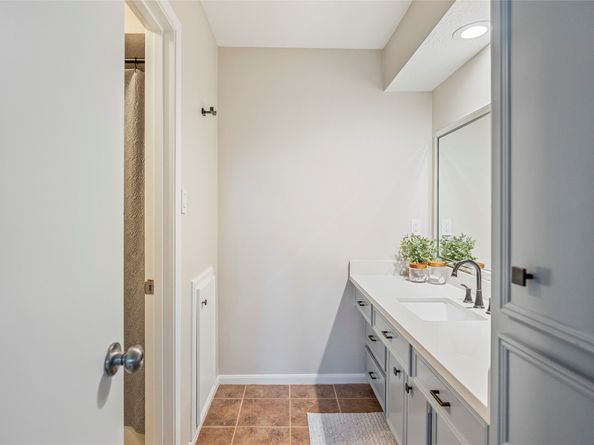 10218 Burgoyne Road, Houston TX 77042