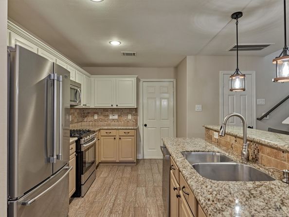 30 Musgrove Place, The Woodlands TX 77382