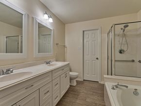 30 Musgrove Place, The Woodlands TX 77382