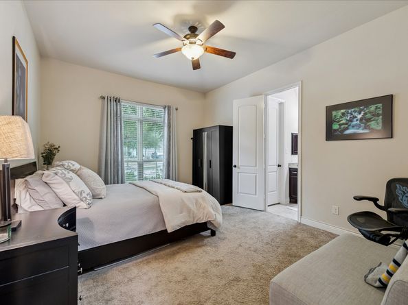 18415 Hounds Lake Drive, New Caney TX 77357