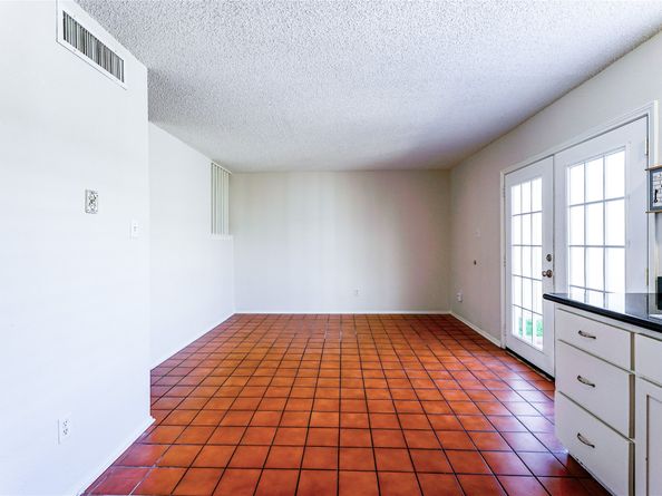 11677 Village Place Drive, Houston TX 77077