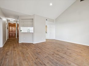 5210 Weslayan Street 303, Houston TX 77005