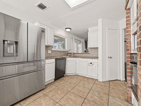 3306 Westwick Drive, Houston TX 77082