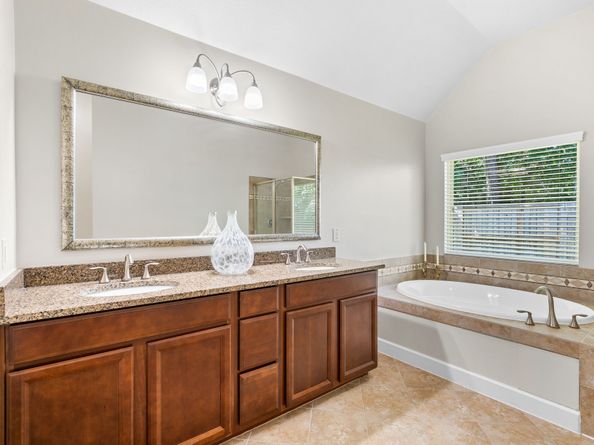 3619 Beacon Green Lane, Spring TX 77386