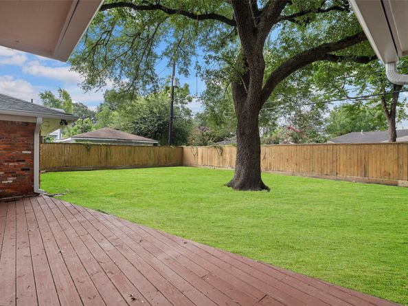 3815 Latma Drive, Houston TX 77025