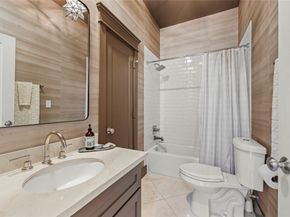 515 Arlington Street, Houston TX 77007