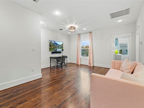 515 Arlington Street, Houston TX 77007