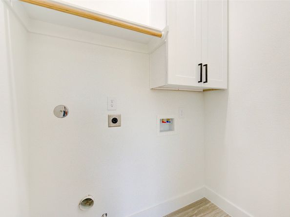 6710 Kassarine Pass, Houston TX 77033