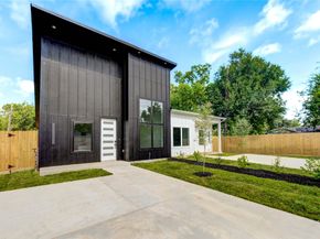 6710 Kassarine Pass, Houston TX 77033