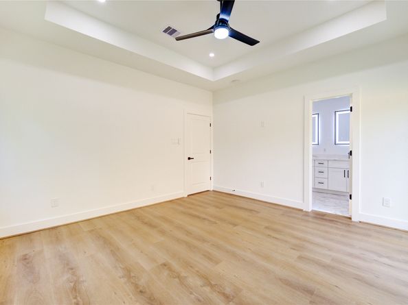 6710 Kassarine Pass, Houston TX 77033