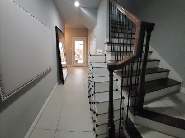 1413 Holly Street A, Houston TX 77007