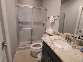 1413 Holly Street A, Houston TX 77007