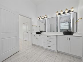 8006 Longridge Drive, Houston TX 77055