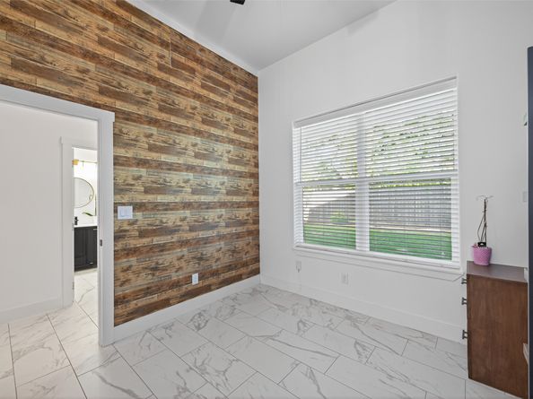 8006 Longridge Drive, Houston TX 77055