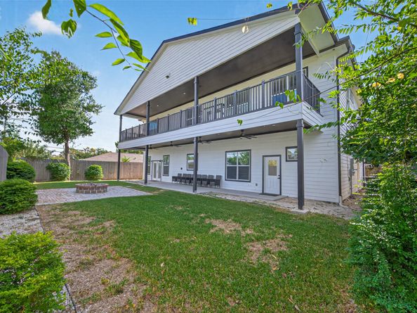 8006 Longridge Drive, Houston TX 77055