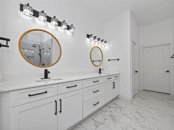 8006 Longridge Drive, Houston TX 77055