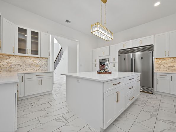 8006 Longridge Drive, Houston TX 77055