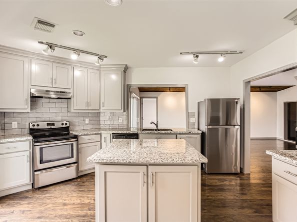 6509 Birdwood Road, Houston TX 77074