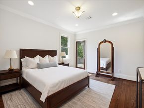 2247 Bartlett Street, Houston TX 77098