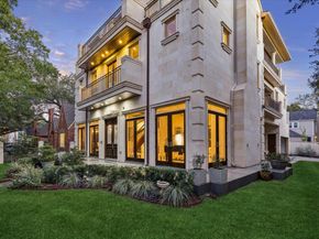 2247 Bartlett Street, Houston TX 77098