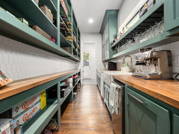 1906 Swift Boulevard, Houston TX 77030