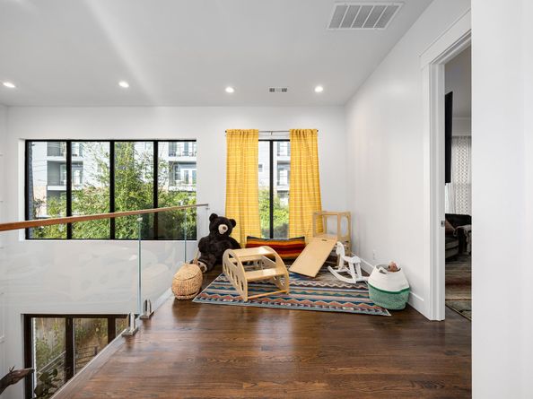 1906 Swift Boulevard, Houston TX 77030