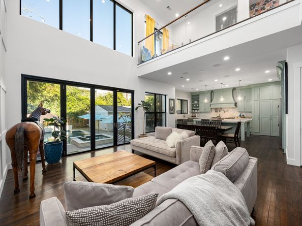 1906 Swift Boulevard, Houston TX 77030