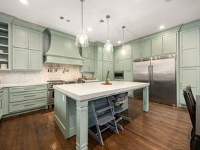 1906 Swift Boulevard, Houston TX 77030