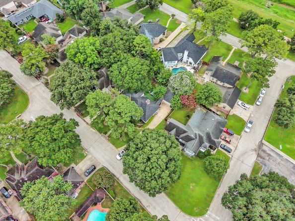 11423 Canyon Trail Drive, Houston TX 77066