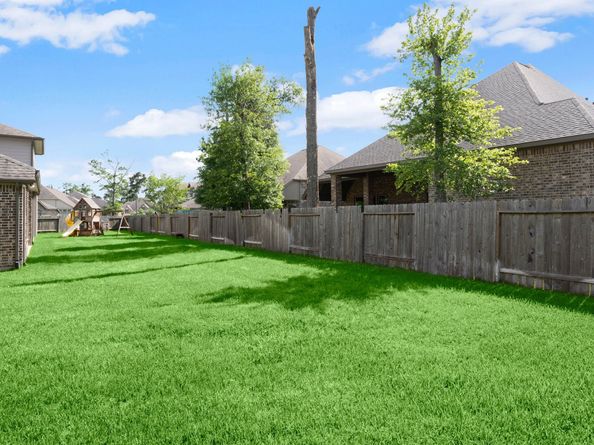 18806 Maple Hills Court, New Caney TX 77357