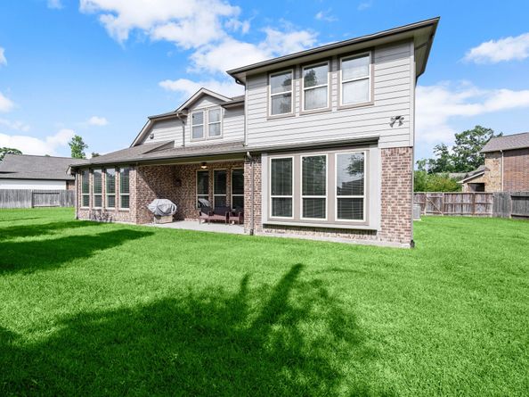 18806 Maple Hills Court, New Caney TX 77357