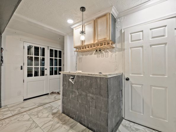 826 Rosewick Street, Houston TX 77015