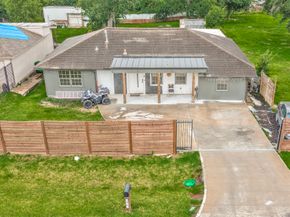 826 Rosewick Street, Houston TX 77015